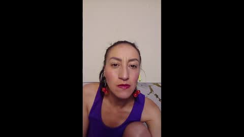 Snapshot of oriana_111 chatting on 06-07-26, 02:59 oriana_111 online show from 06-07-26, 02:59