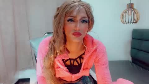 Oriana braom online show from 12-14-24, 10:50