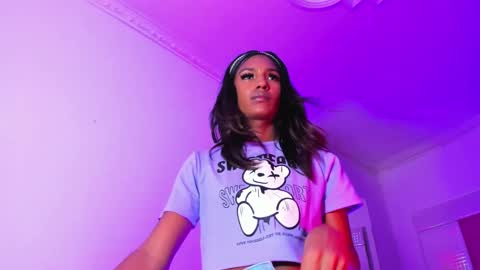 Snapshot of orianadollx chatting on 12-11-24, 05:26 Oriana online show from 12-11-24, 05:26