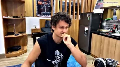 Fansly and Instagram -  online show from 04-20-26, 09:27