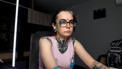 Milana online show from 10-15-25, 11:54