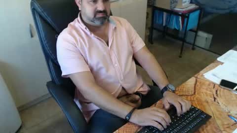 Oscar online show from 10-01-25, 04:57