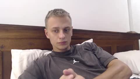 Oscar online show from 02-14-25, 10:07