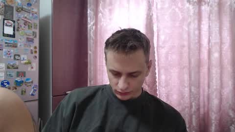 Oscar online show from 10-15-25, 07:41