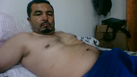 oscarjhe3512 online show from 03-17-26, 02:16