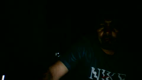 Snapshot of oscarjhe3512 chatting on 05-27-26, 02:19 oscarjhe3512 online show from 05-27-26, 02:19