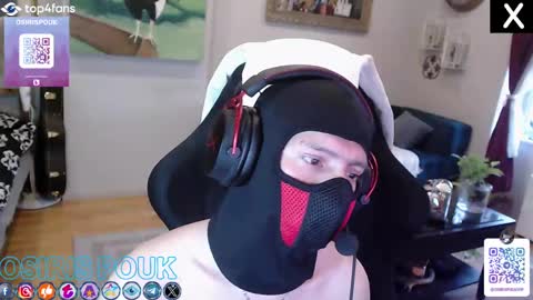 Snapshot of osirisbad chatting on 02-27-25, 09:58 osirisbad online show from 02-27-25, 09:58