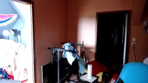 Snapshot of osirisbln chatting on 07-04-26, 12:33 osirisbln online show from 07-04-26, 12:33