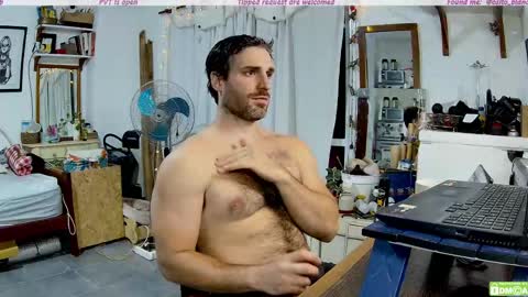 Osito Blanco online show from 03-12-26, 11:00