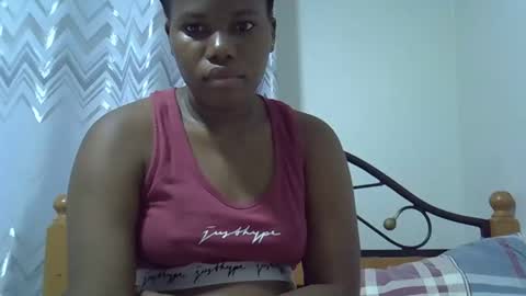Snapshot of osoprettyebony chatting on 09-25-25, 09:07 osoprettyebony online show from 09-25-25, 09:07