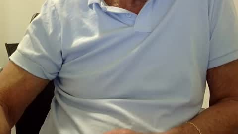 Snapshot of ossibottom chatting on 05-10-26, 06:57 Ossi online show from 05-10-26, 06:57