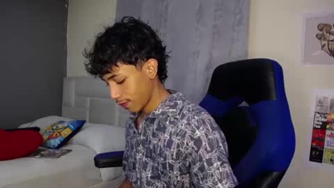 ostin 18hot online show from 09-11-25, 12:33