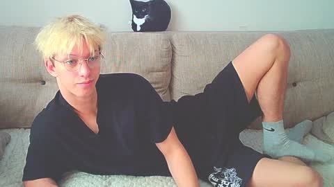 Ostin online show from 12-15-24, 08:19