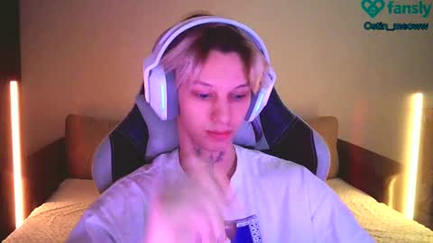 Ostin online show from 03-04-25, 01:06