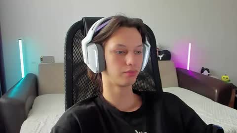 Ostin online show from 02-17-26, 08:55