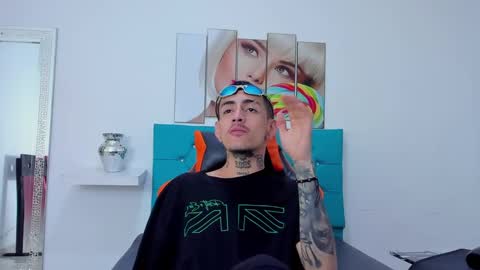 Ostin baby online show from 12-14-24, 01:59