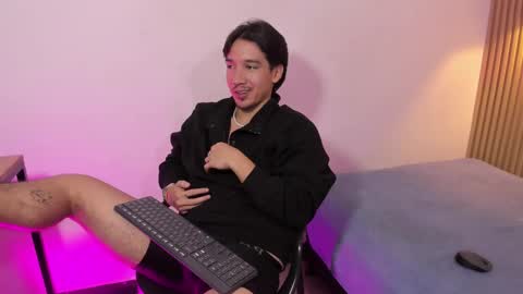 Otto Andrew online show from 03-27-26, 04:51