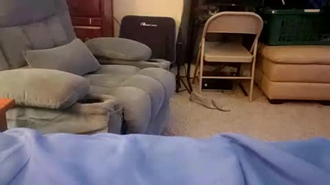 ou8124824 online show from 12-16-25, 08:19