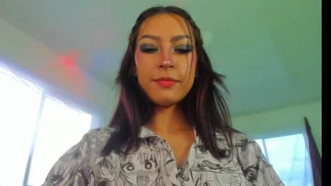 Snapshot of ounla_sweet chatting on 06-22-26, 11:02 ounla sweet online show from 06-22-26, 11:02
