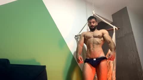 Snapshot of ouro1556 chatting on 05-31-26, 01:14 Gold1556 online show from 05-31-26, 01:14