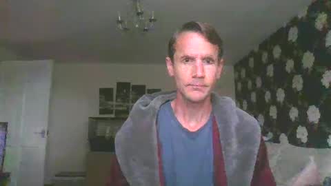 Snapshot of outdoorfun101 chatting on 07-01-26, 07:21 outdoorfun101 online show from 07-01-26, 07:21