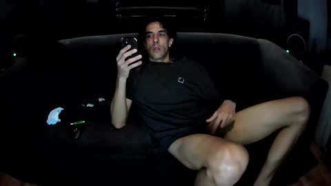 Snapshot of outtamatik chatting on 09-24-25, 08:06 G online show from 09-24-25, 08:06