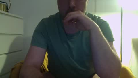 Snapshot of ovid231 chatting on 03-07-25, 09:48 92 online show from 03-07-25, 09:48