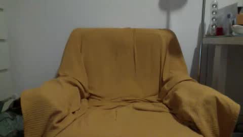 Snapshot of ovid231 chatting on 02-05-26, 06:23 92 online show from 02-05-26, 06:23