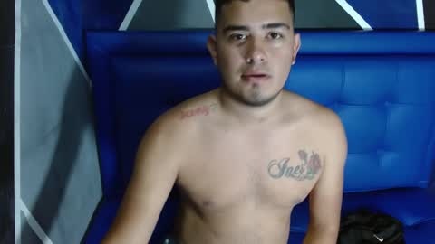 Snapshot of owen_hard_ chatting on 01-17-25, 12:42 owen_hard_ online show from 01-17-25, 12:42