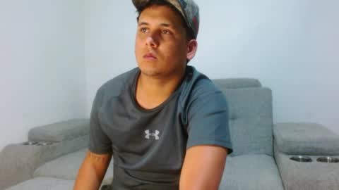 Owen and Rose online show from 04-28-26, 10:15