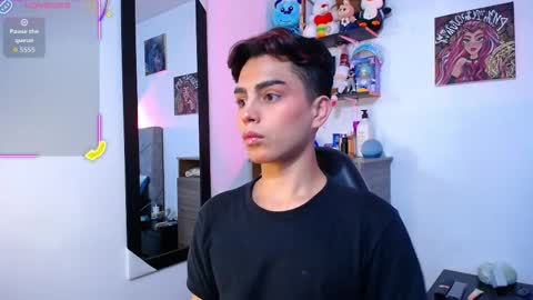 Owen  Independent model  online show from 02-06-26, 07:45