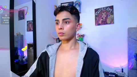 Owen  Independent model  online show from 04-02-26, 08:12