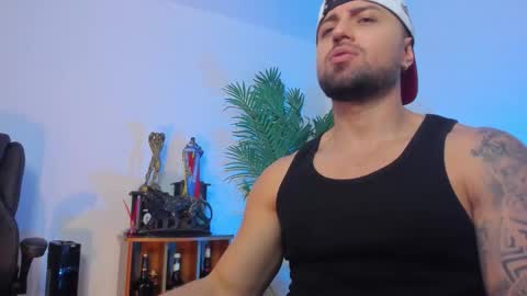 Maximus Owen online show from 10-24-25, 11:12