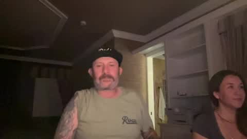 Snapshot of owliecat chatting on 06-19-26, 06:18 owliecat online show from 06-19-26, 06:18