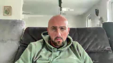 Snapshot of oxlade59 chatting on 10-01-25, 12:00 oxlade59 online show from 10-01-25, 12:00