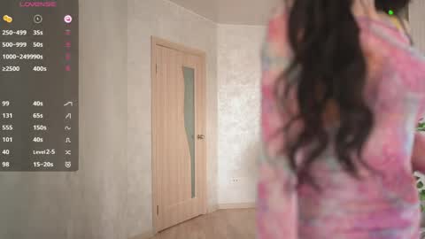 Oxana   Hi friends all my videos are 50 off check my bio online show from 04-13-26, 09:15