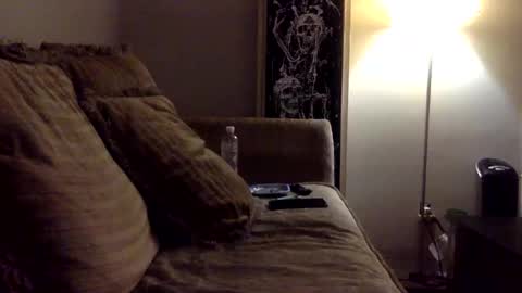 Snapshot of oystersbaby562 chatting on 10-22-25, 05:52 Frankie Oysters online show from 10-22-25, 05:52