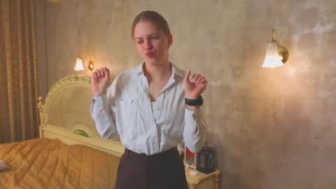 Call me Gabriela online show from 01-16-26, 04:05