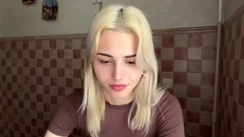 Snapshot of ozellagranville chatting on 07-05-26, 06:31 Eva online show from 07-05-26, 06:31