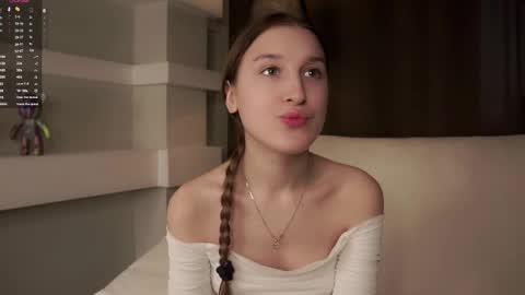 Caroline or just Lina online show from 02-13-26, 01:23