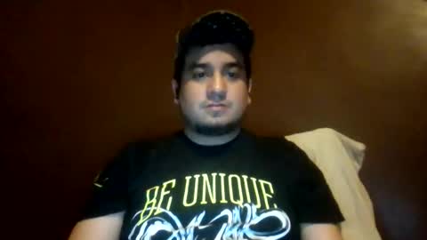 Snapshot of ozlo chatting on 05-17-26, 04:10 ozlo online show from 05-17-26, 04:10