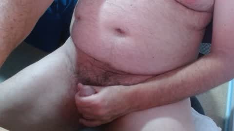 Snapshot of ozzieozzieoi chatting on 01-28-25, 01:08 HairyolOz online show from 01-28-25, 01:08