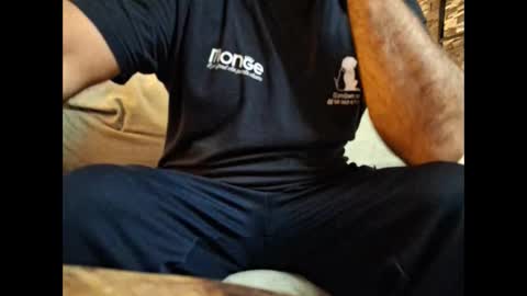 Snapshot of p326032 chatting on 10-31-25, 09:27 p326032 online show from 10-31-25, 09:27