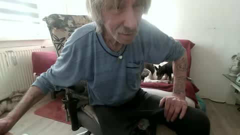 Snapshot of p83291869 chatting on 03-02-26, 08:32 p83291869 online show from 03-02-26, 08:32