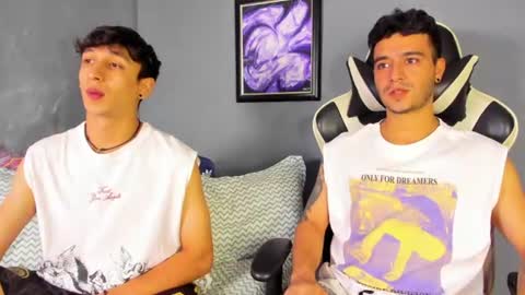 Snapshot of p_jhon chatting on 06-13-26, 03:04 P online show from 06-13-26, 03:04