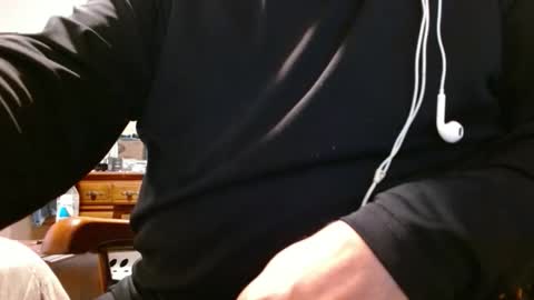Snapshot of pablito2513 chatting on 04-04-26, 01:37 pablito2513 online show from 04-04-26, 01:37