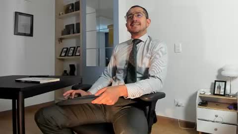 Snapshot of pablo_rincon95 chatting on 07-02-26, 12:22 pablo rincon95 online show from 07-02-26, 12:22