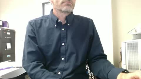 Snapshot of paddleme100 chatting on 05-08-26, 09:31 Paddle me online show from 05-08-26, 09:31