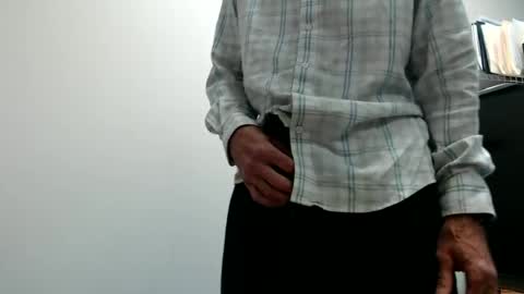 Snapshot of paddleme100 chatting on 06-29-26, 08:53 Paddle me online show from 06-29-26, 08:53