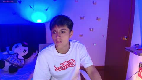 Snapshot of pafebame chatting on 12-20-25, 01:23 Fernanda online show from 12-20-25, 01:23